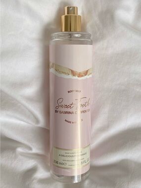 Sabrina Carpenter Sweet Tooth Body Mist